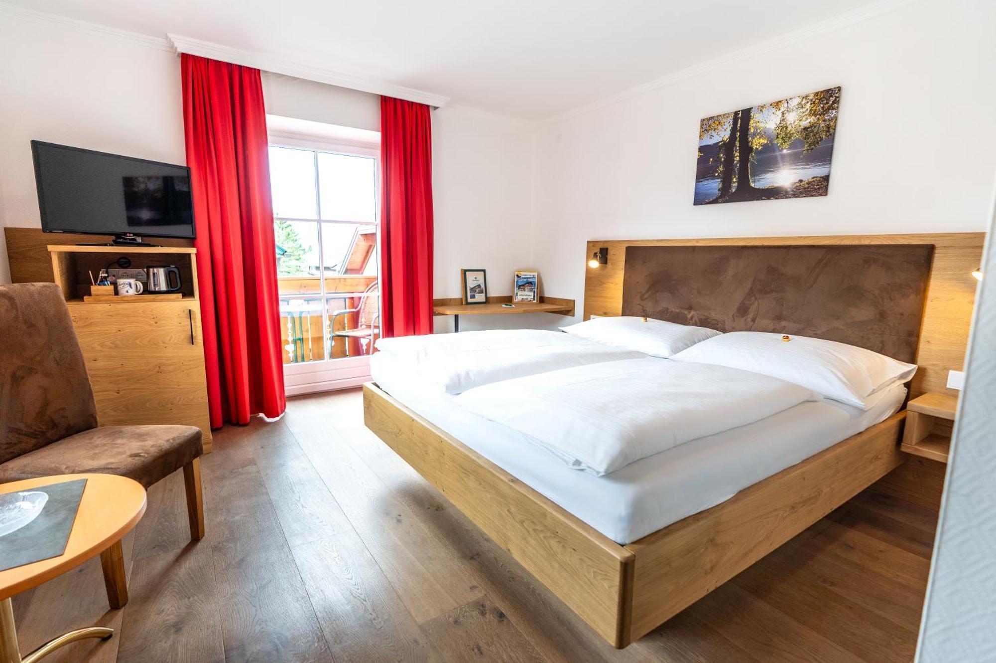 Hotel-Garni Schernthaner Sankt Gilgen Esterno foto