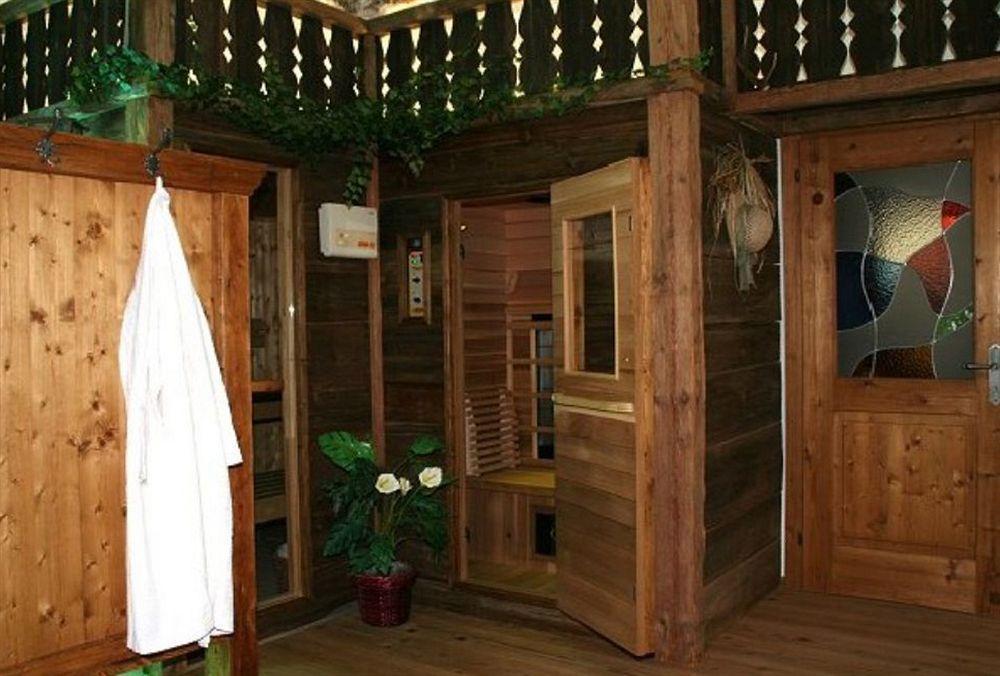 Hotel-Garni Schernthaner Sankt Gilgen Esterno foto