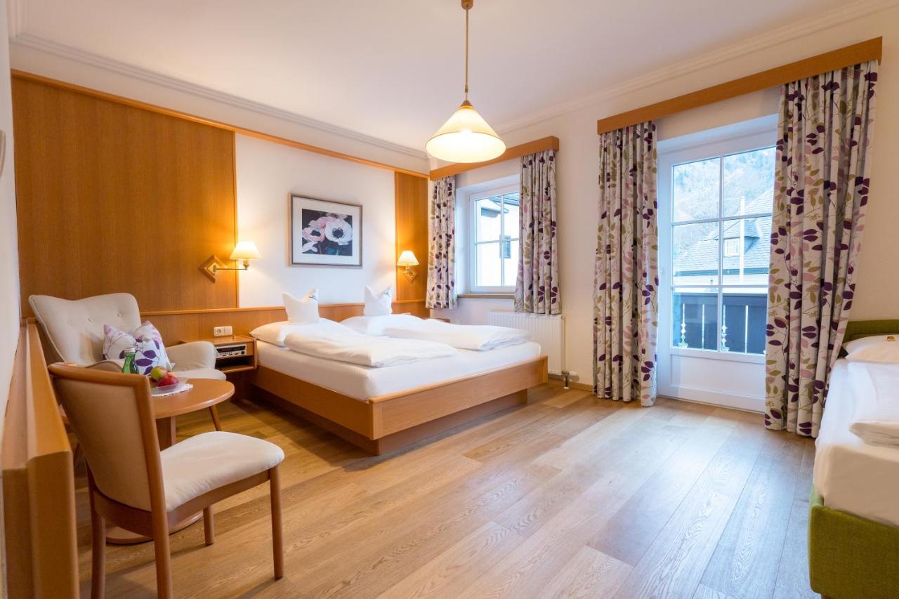 Hotel-Garni Schernthaner Sankt Gilgen Esterno foto